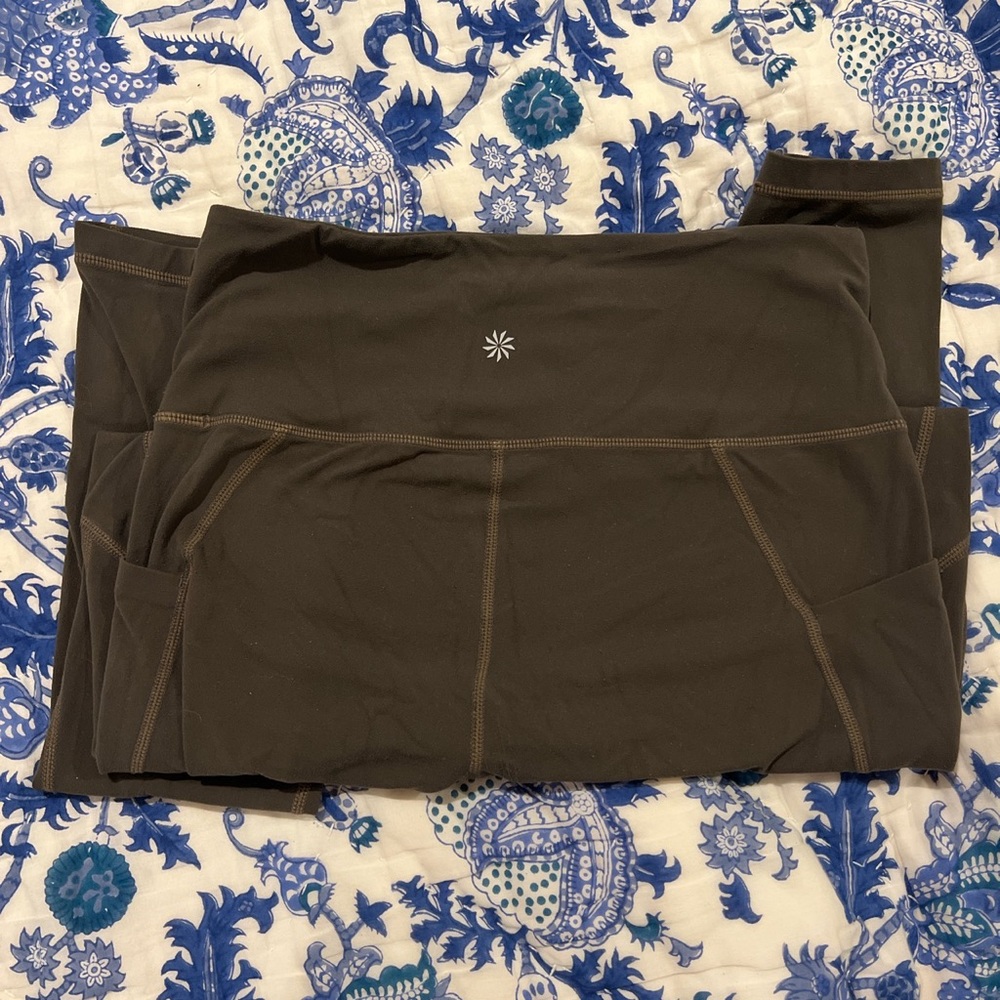 Athleta Salutation Stash Pocket Tight in Arbor Olive